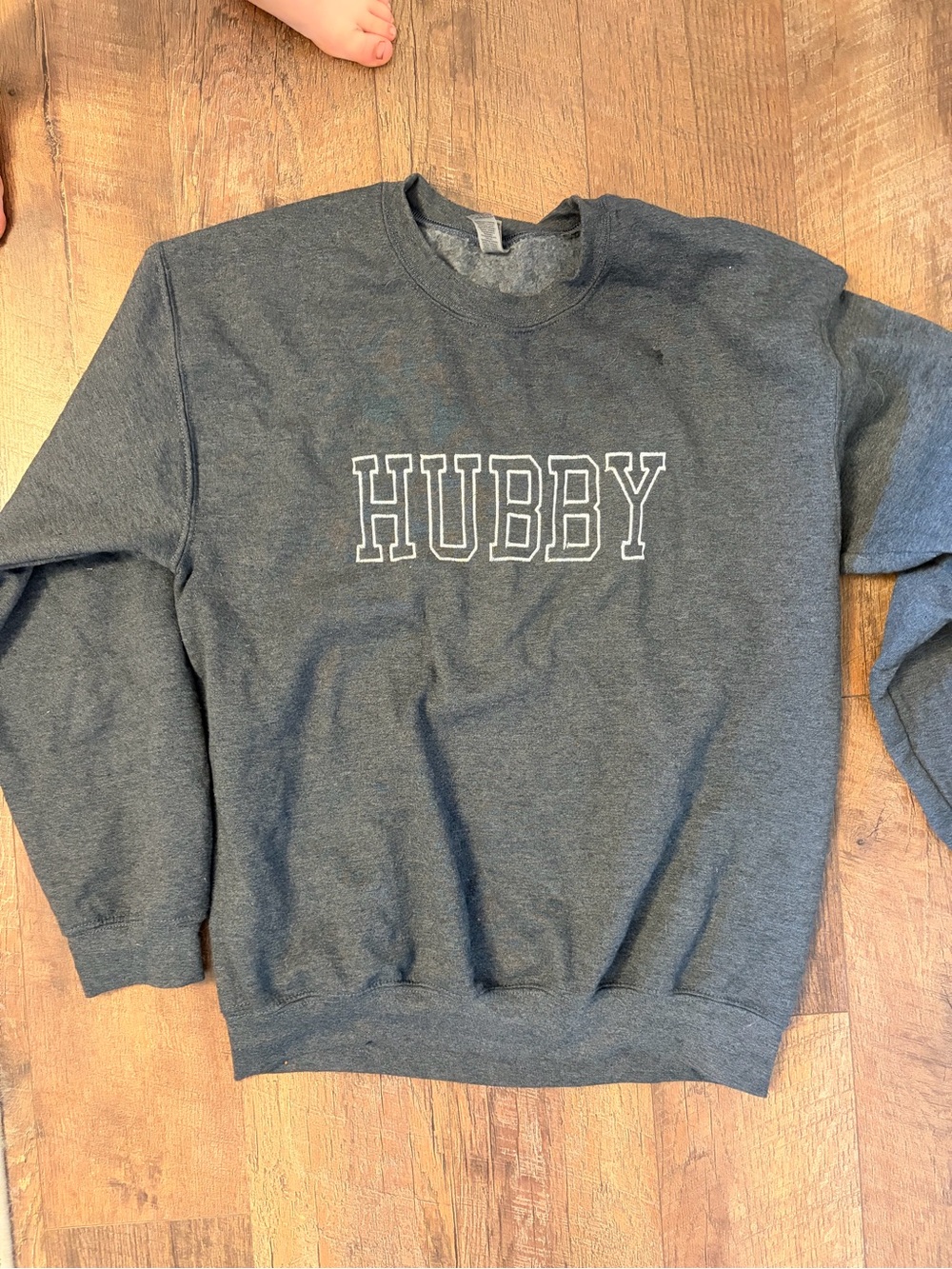Hubby Graphic Crewneck Sweater - Charcoal Gray
